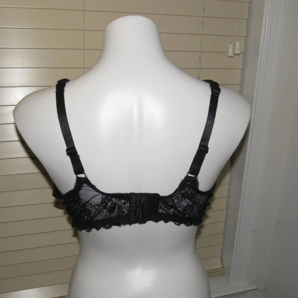 JESSICA SIMPSON Black Underwire Bra Size 42C - Picture 3 of 4